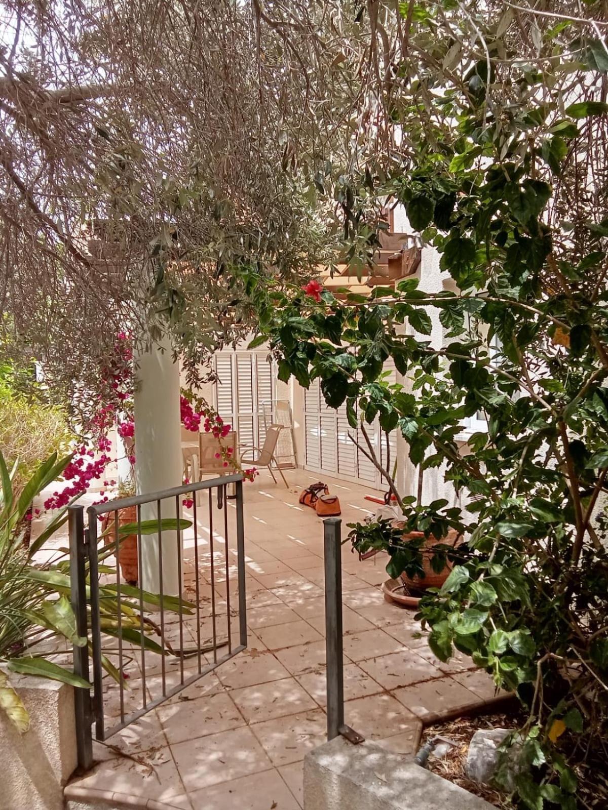 Amazing 2 Bedroom 2 Bathroom *