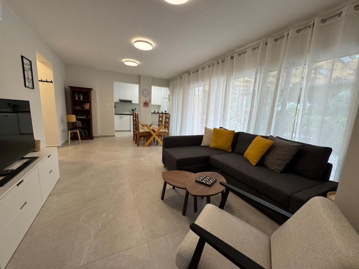 Amazing 2 Bedroom 2 Bathroom Paphos